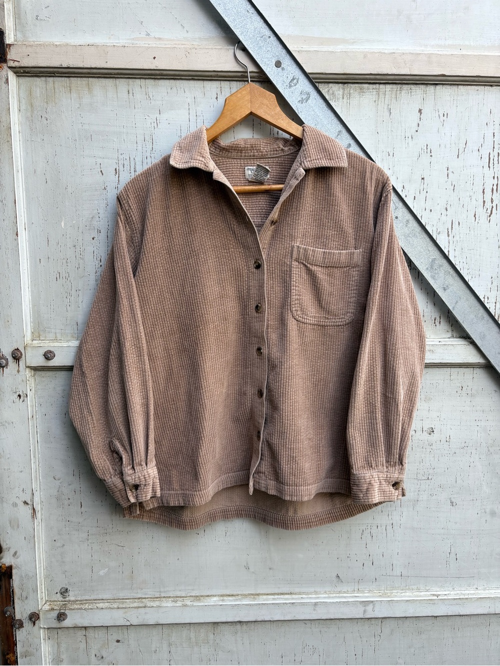 Vintage L.L. Bean Women's Light Brown Corduroy Button-Down Shirt Size M